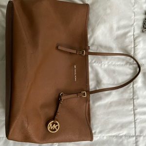 Michael Kors Tote